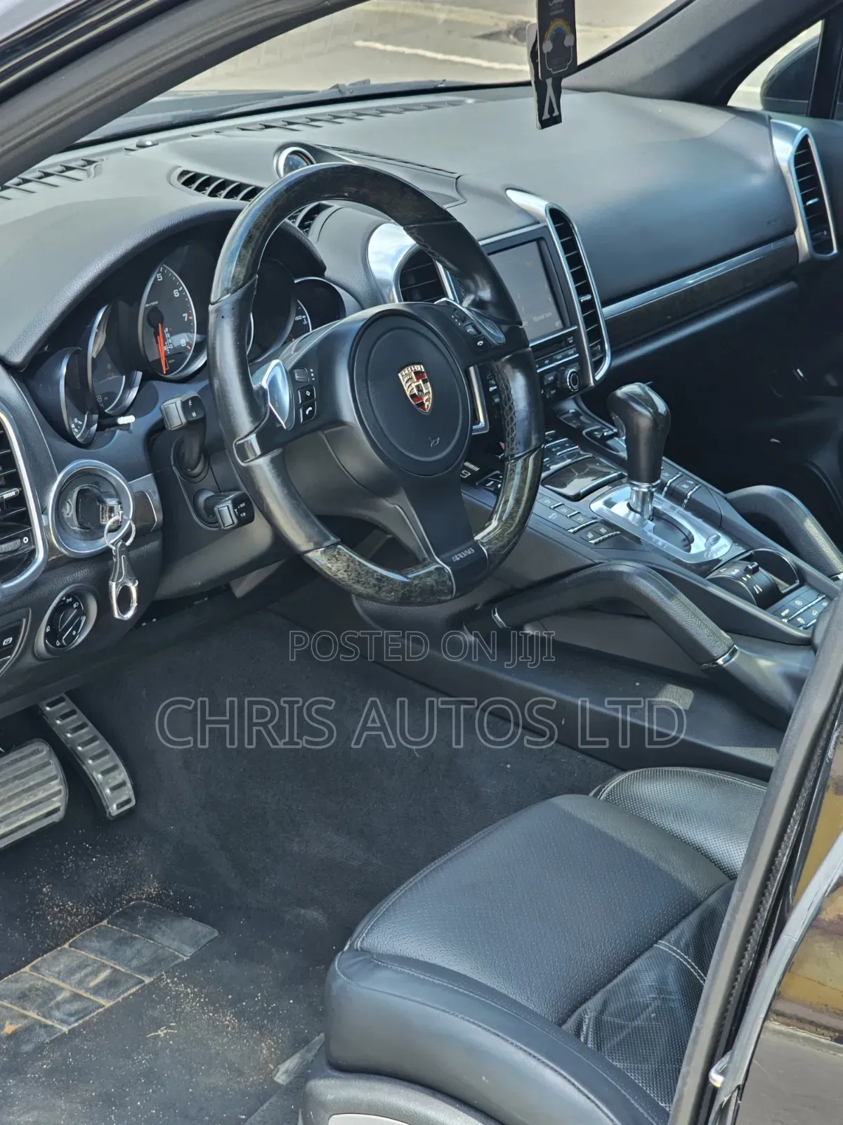 Porsche Cayenne 2012 Black