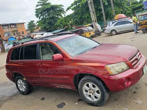 Toyota Highlander 2002 Red