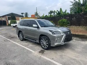 Lexus LX 570 AWD 2016 Gray
