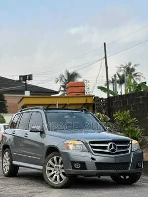 Mercedes-Benz GLK-Class 2010 Gray