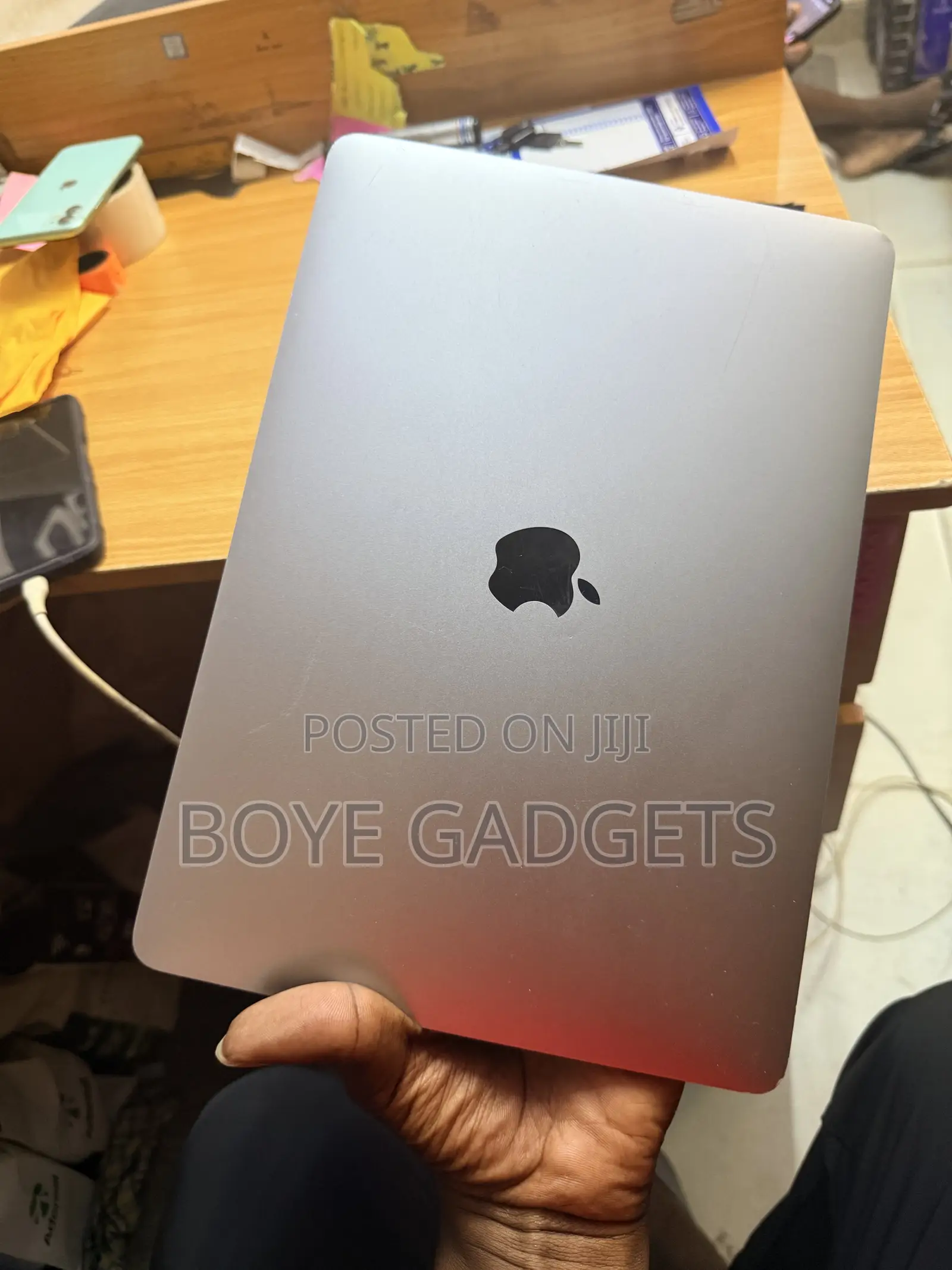 Laptop Apple MacBook Pro 2017 8GB Intel Core i5 SSD 256GB