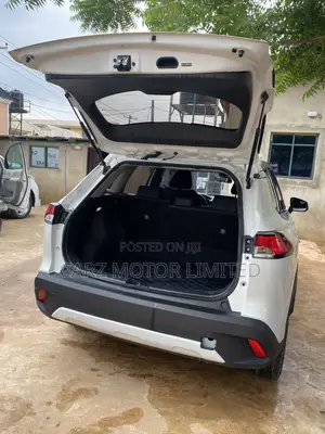 Toyota Corolla Cross 2.0 Petrol FWD 2022 White