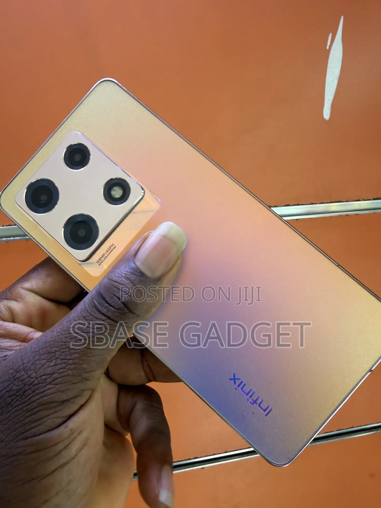 Infinix Note 30 Pro 256 GB Gold