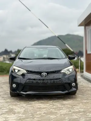 Toyota Corolla LE 4dr Sedan (1.8L 4cyl CVT) 2014 Black