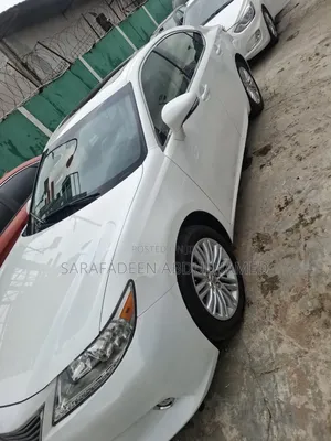 Lexus ES 2016 White