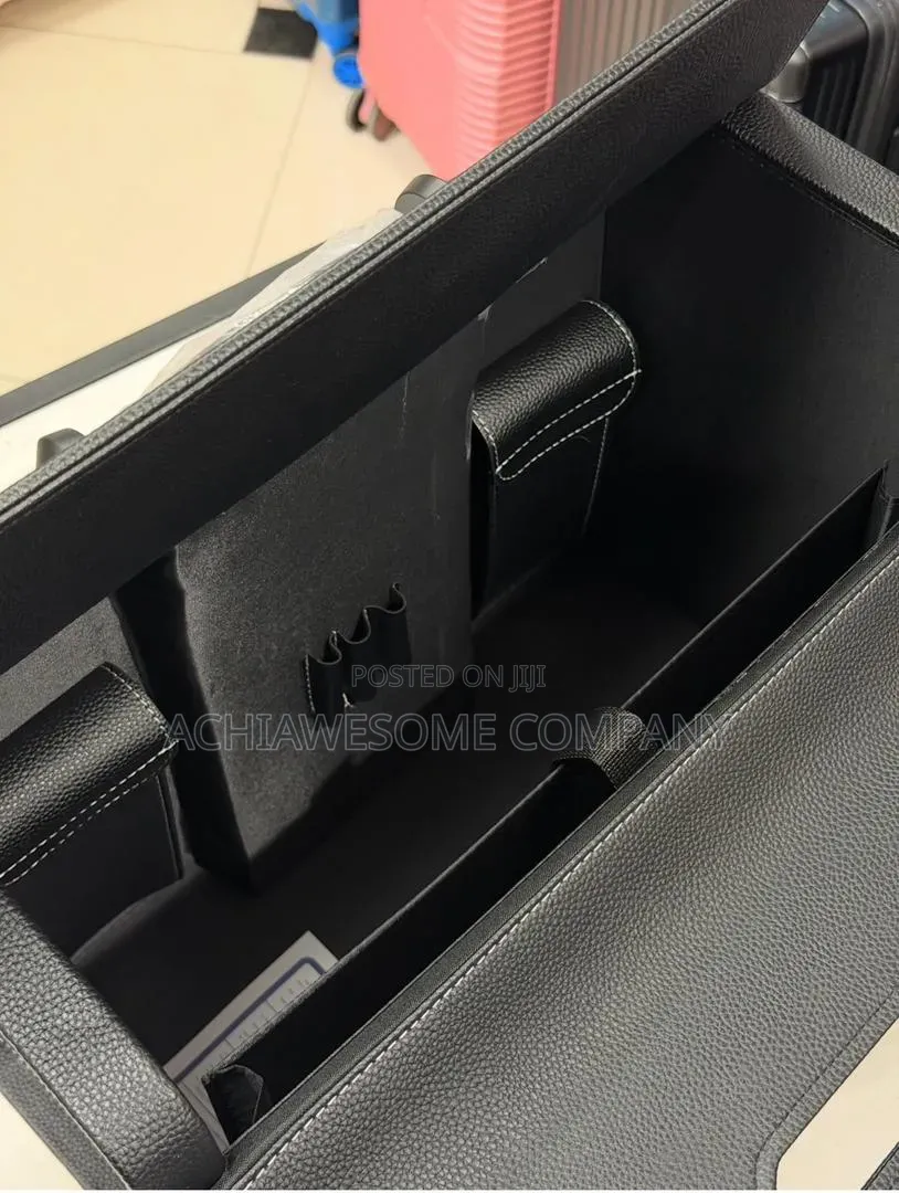 Leaves King Briefcase