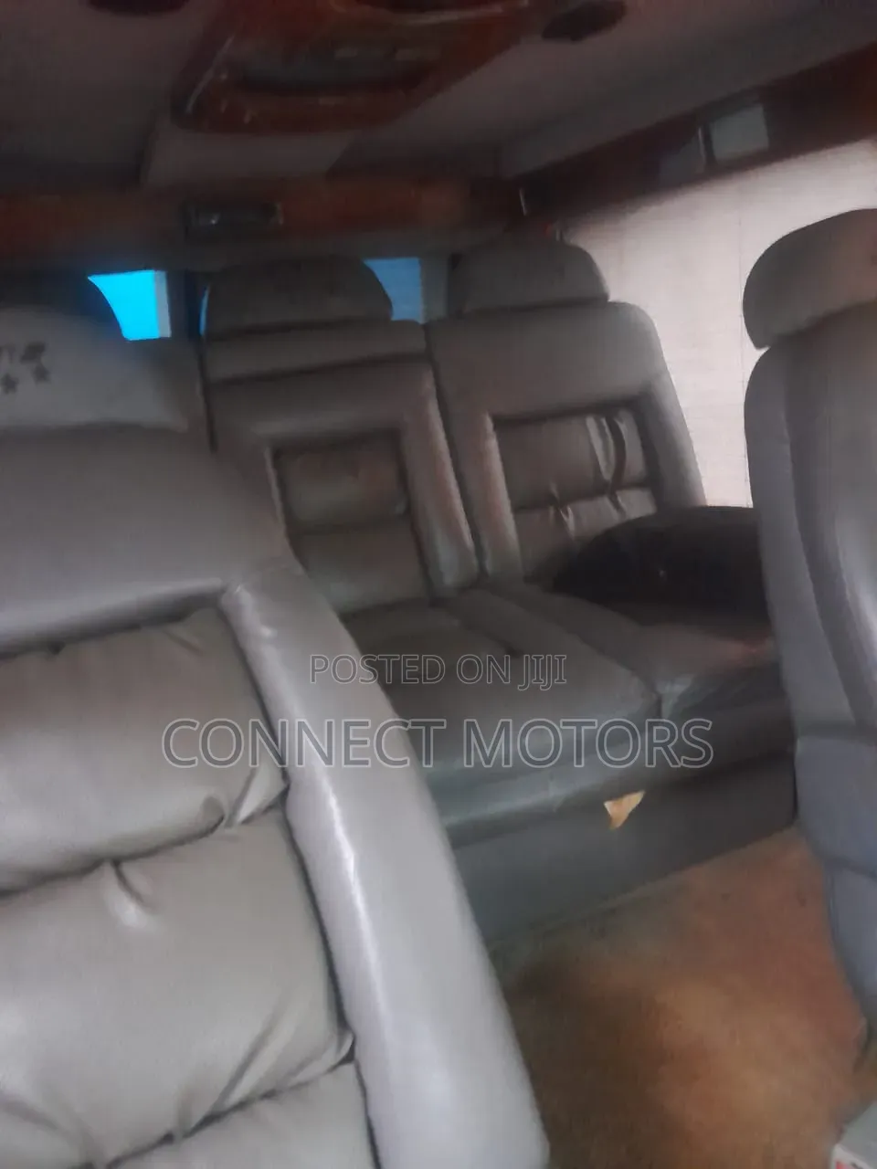 Ford E250 2006 Black