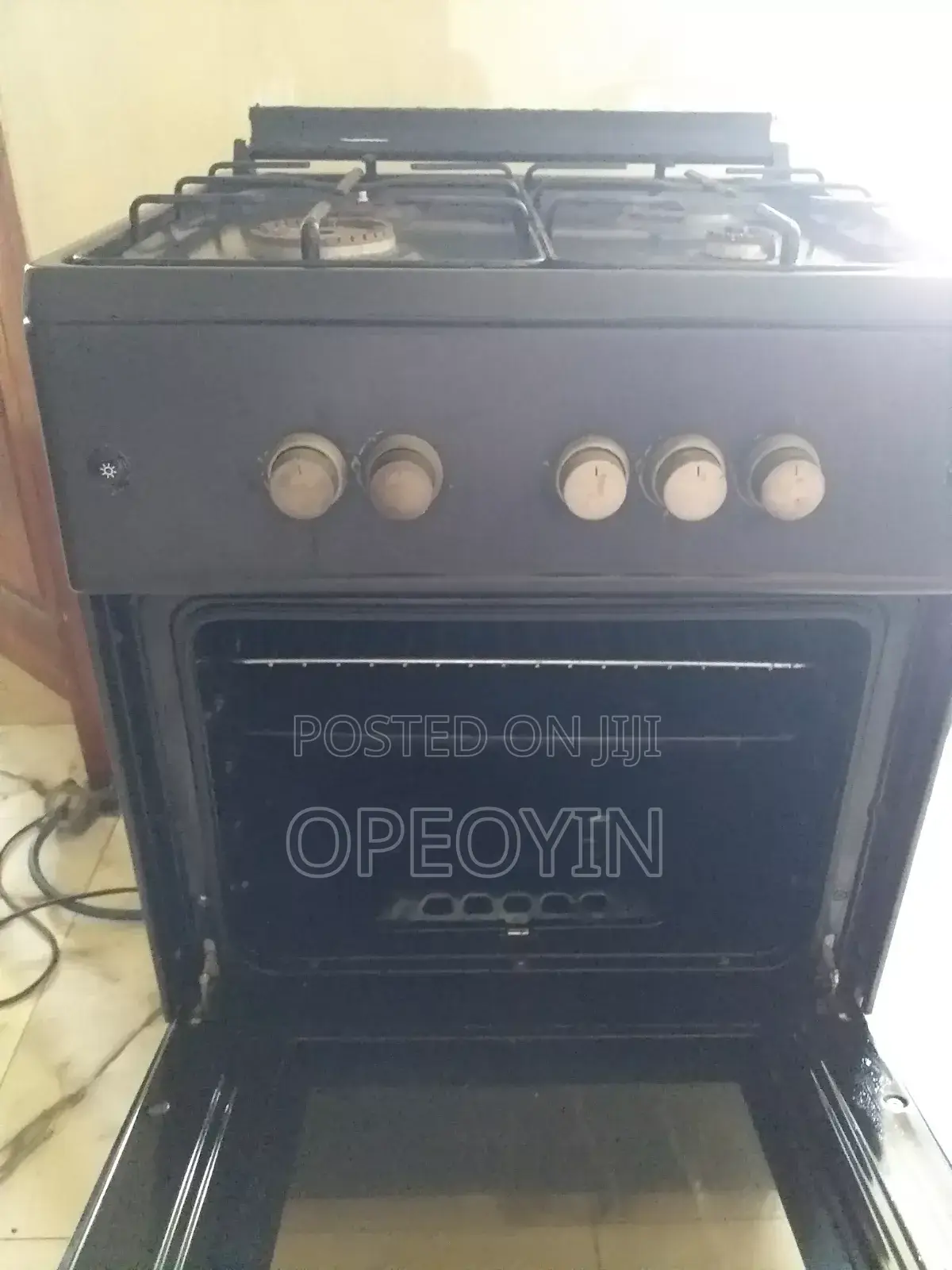 Gas Cooker