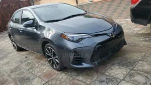 Toyota Corolla 2017 Blue