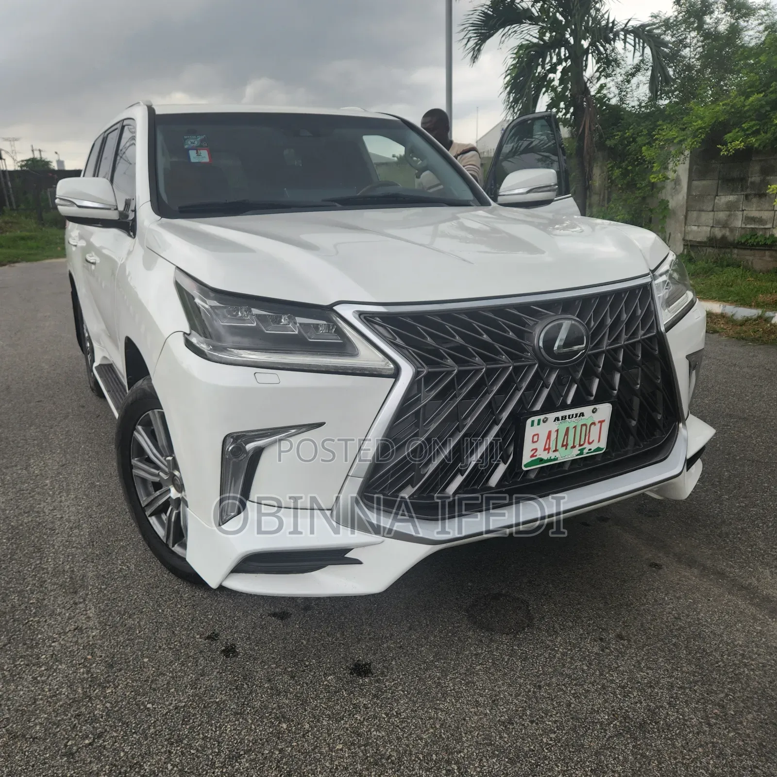 Lexus LX 2017 White