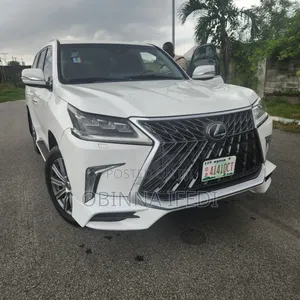 Lexus LX 2017 White