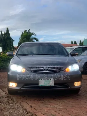 Toyota Camry LE 4dr Sedan (2.4L 4cyl 5A) 2006 Gray