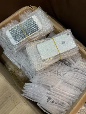 New Apple iPhone 7 32 GB Silver