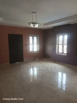 7bdrm Duplex in Estate Apo, Zone B for rent