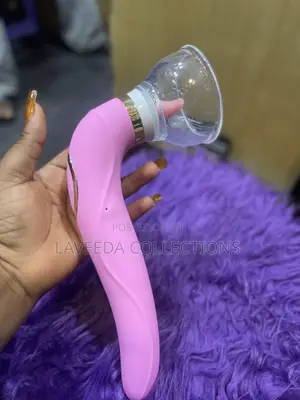 Tongue Licking and Sucking Shake Vibrator Sex Toy for Women