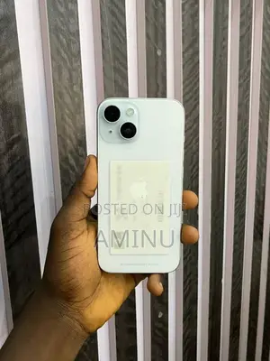 New Apple iPhone 15 256 GB Green