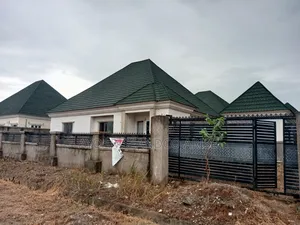 3bdrm Bungalow in New Site Estate for sale