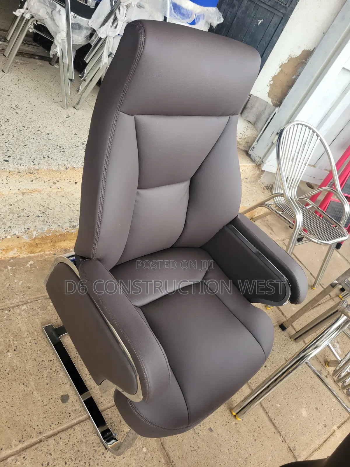 Executive High Back Visitors Chair