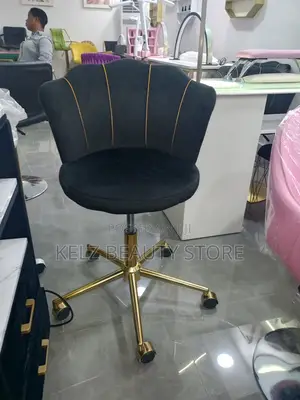 Nail/Manicure Chair