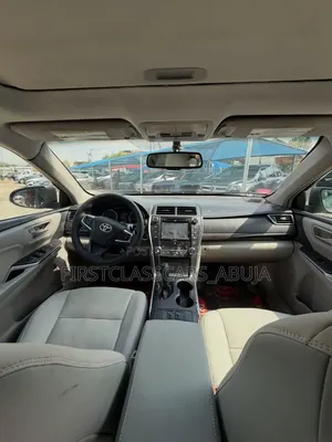 Toyota Camry 2016 Silver