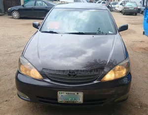 Toyota Camry 2004 Brown