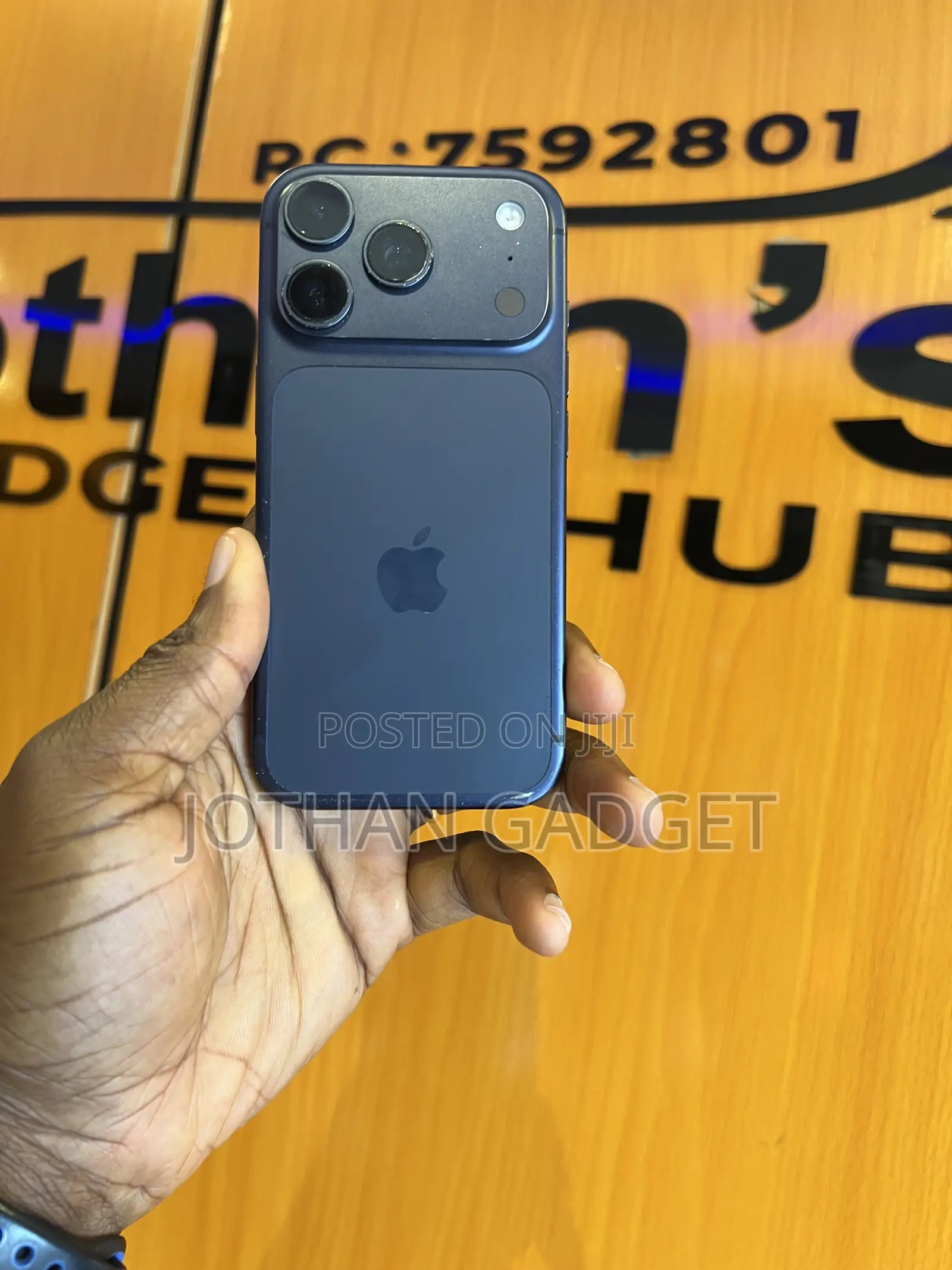 Apple iPhone 17 Pro 256 GB Blue