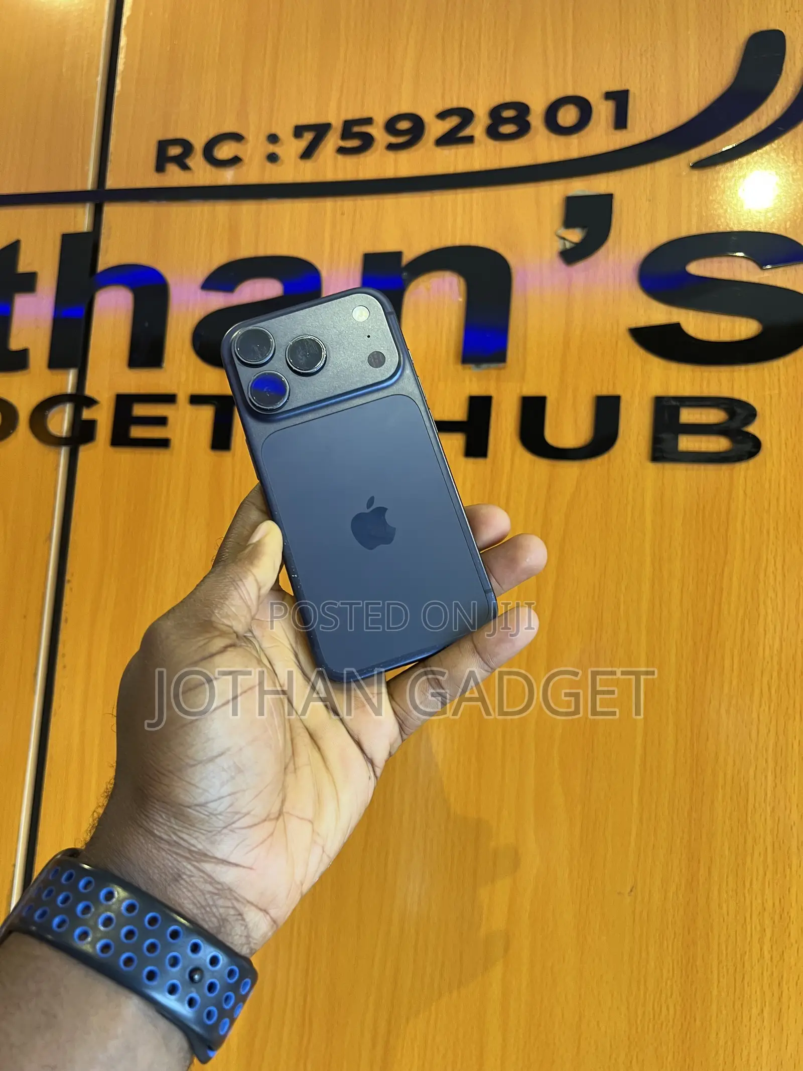 Apple iPhone 17 Pro 256 GB Blue