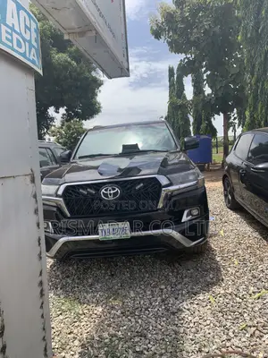 Toyota Land Cruiser 4.5 V8 GX-R 2013 Black