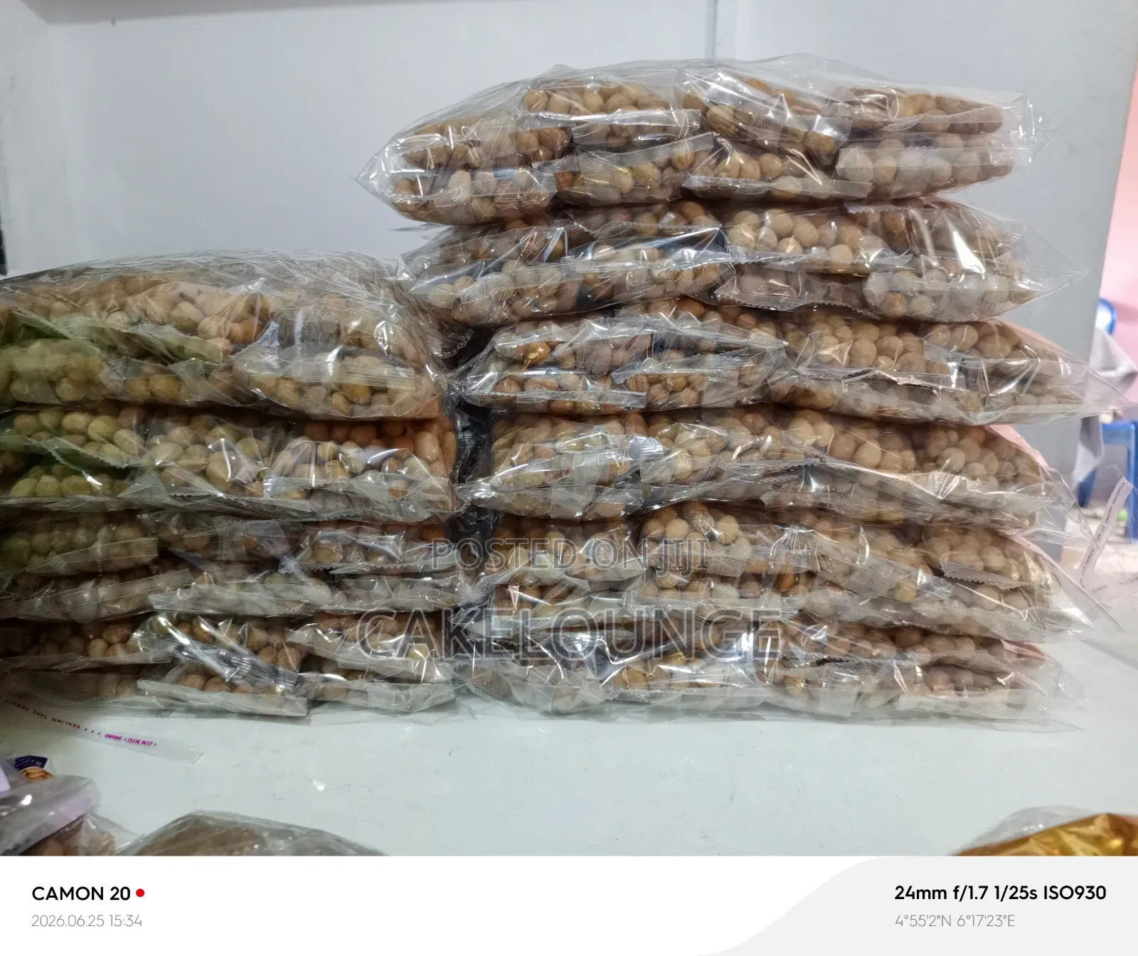 Coated Burger Peanut
