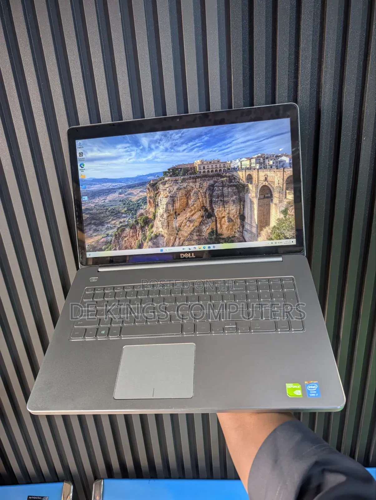 Laptop Dell Inspiron 17 7746 16GB Intel Core i7 SSD 256GB