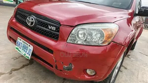 Toyota RAV4 2007 Red