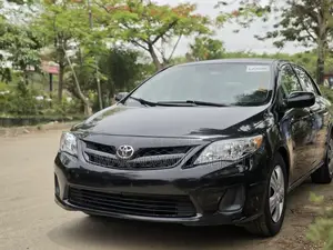 Toyota Corolla 2013 Black