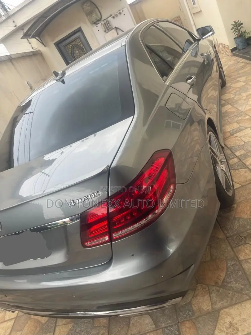 Mercedes-Benz E550 2015 Gray