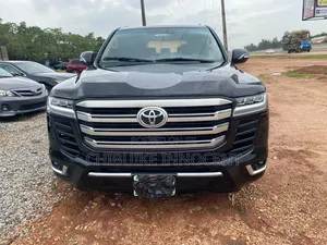 Toyota Land Cruiser 2012 Black