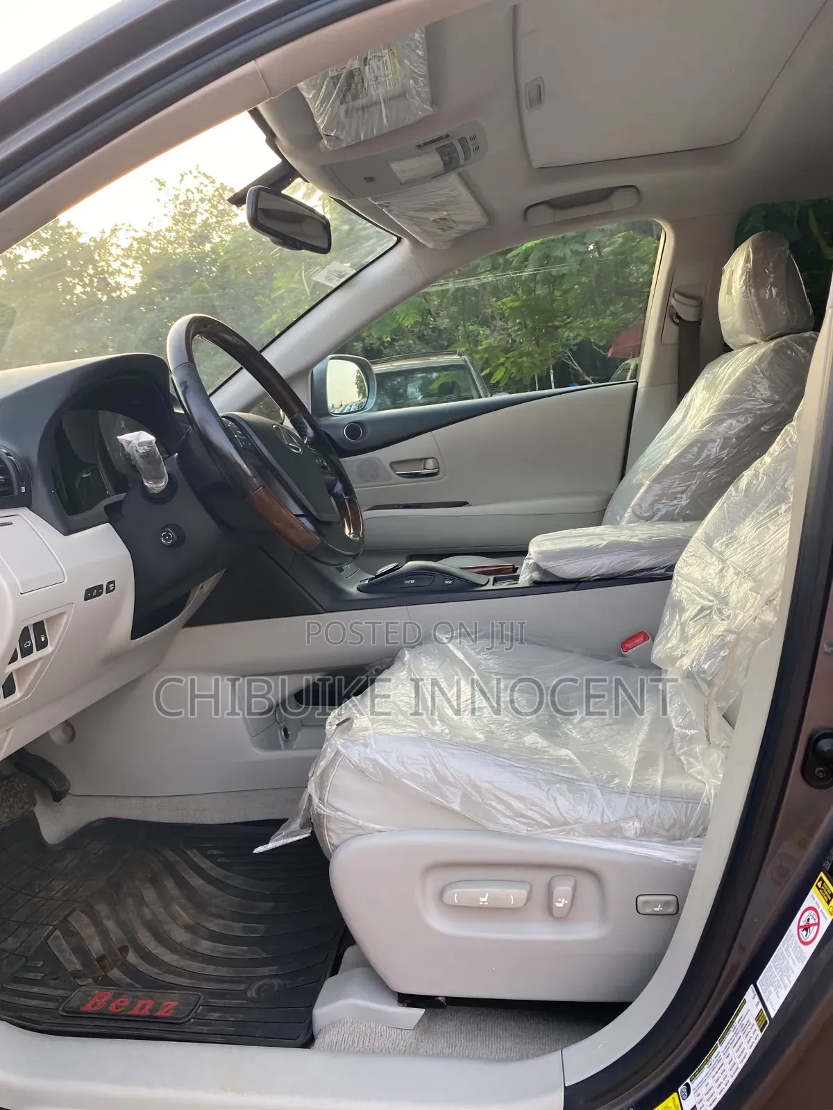 Lexus LX 570 2012 Gray
