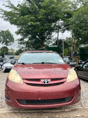 Toyota Sienna LE AWD 2006 Red