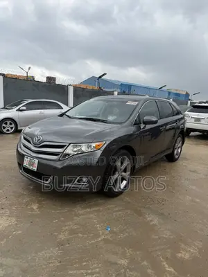 Toyota Venza Limited 2010 Gray