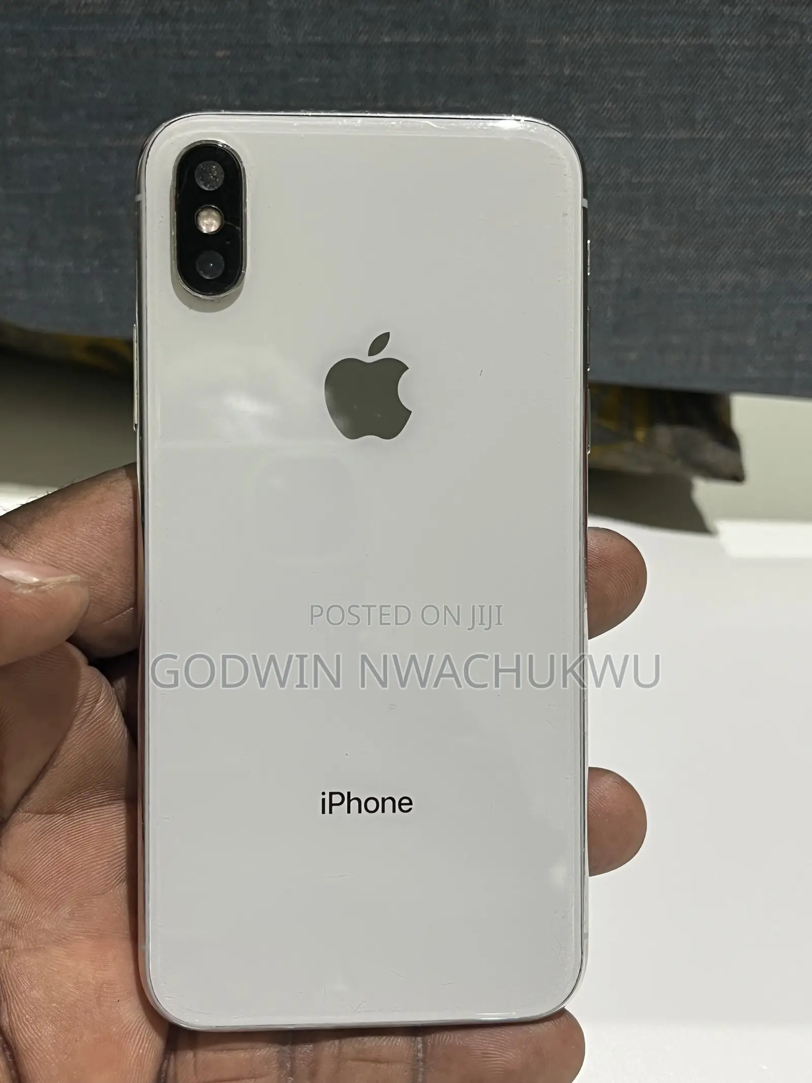 Apple iPhone X 64 GB White