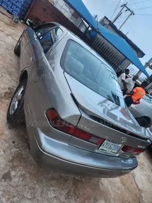 New Toyota Camry 2000 Gray