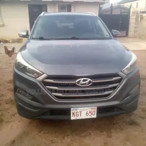 Hyundai Tucson 2016 Gray