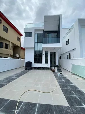 5bdrm Duplex in Lekki Phase 1 for sale