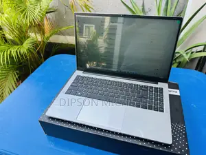 New Laptop 16GB Intel Core i5 SSD 256GB