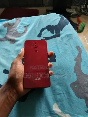 Asus ZenFone 5 Selfie ZC600KL 64 GB Red