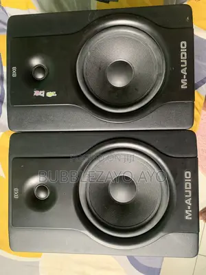 M-Audio Bx8. Frequency Response 30hz-24khz