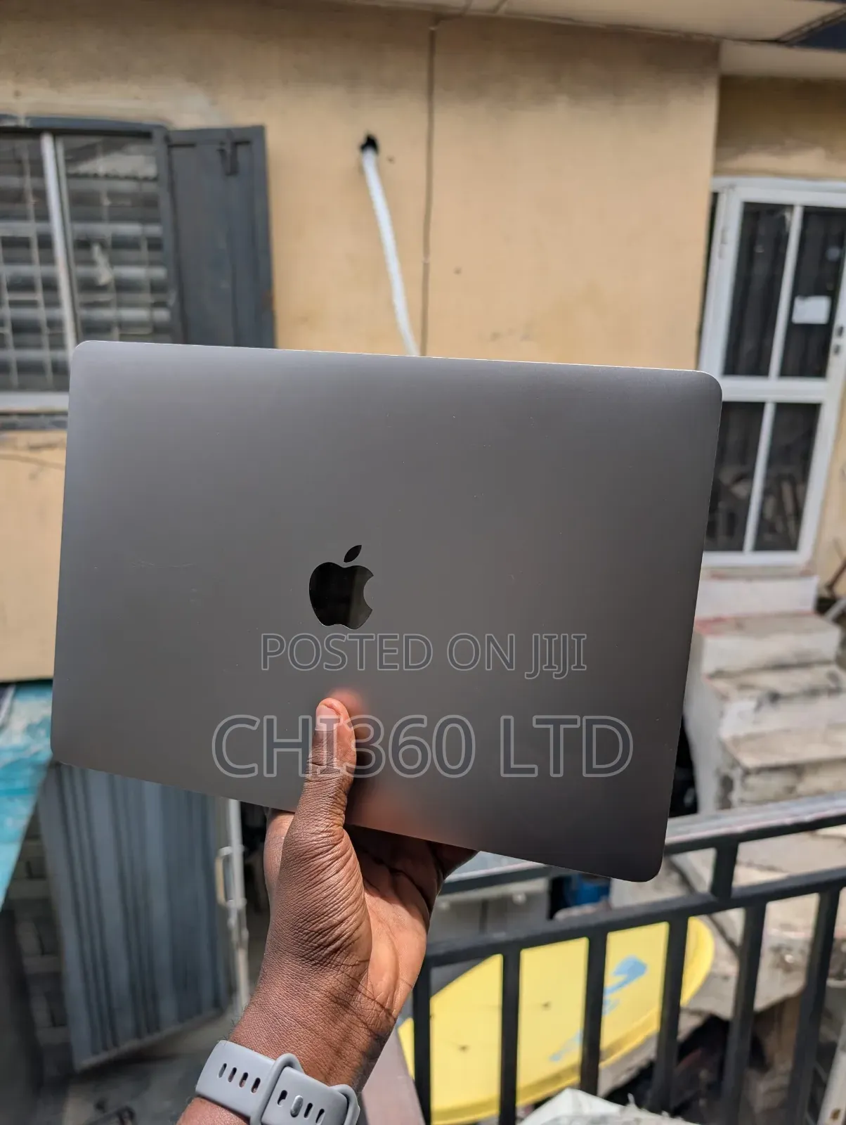 Laptop Apple MacBook Pro 2017 8GB Intel Core i5 SSD 256GB