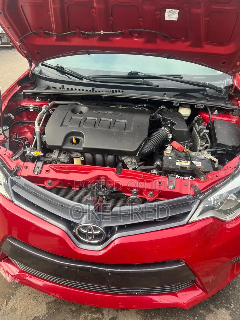 Toyota Corolla 2016 Red