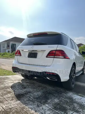 Mercedes-Benz GLE-Class GLE 400 4MATIC 2018 White