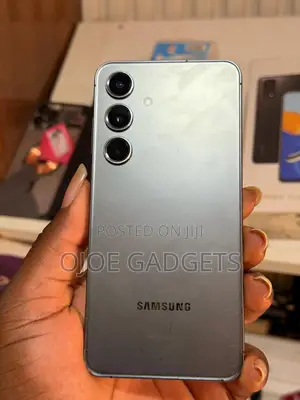 Samsung Galaxy S24 128 GB Gray