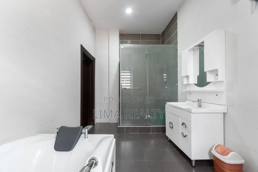 Elite- 3 Bedroom in Phase 1