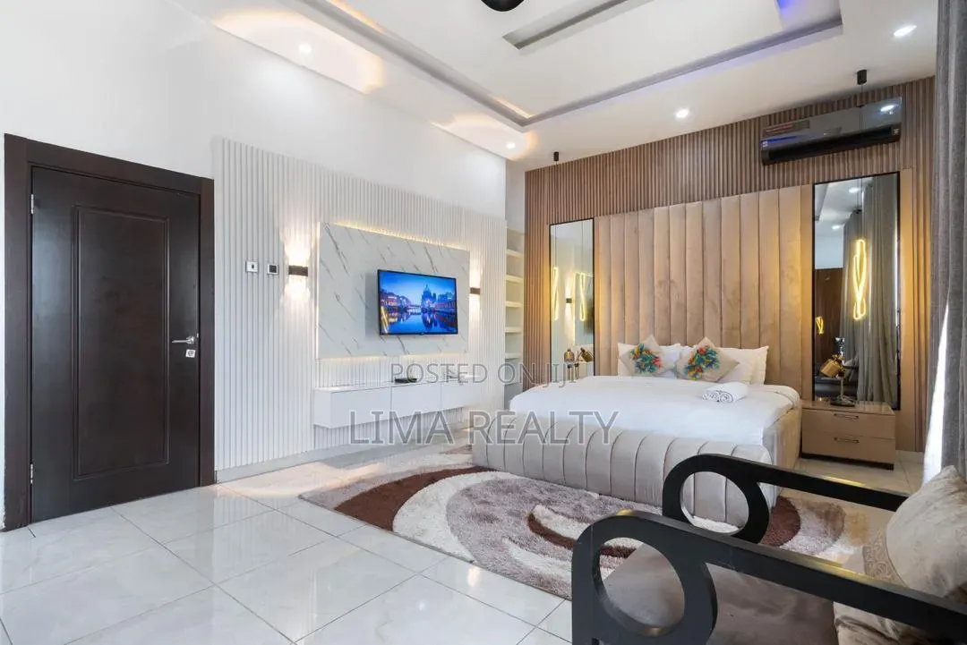 Elite- 3 Bedroom in Phase 1